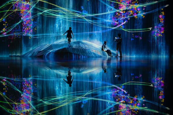  TeamLab Borderless immersive experience